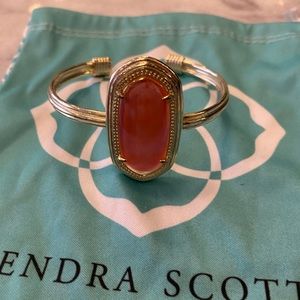 Kendra Scott bracelet